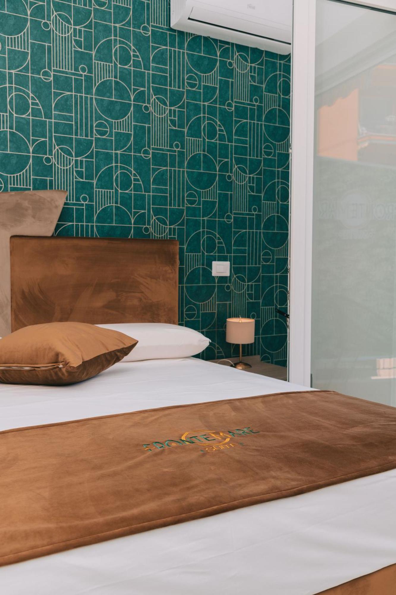 Frontemare Suite Castellammare di Stabia Rum bild