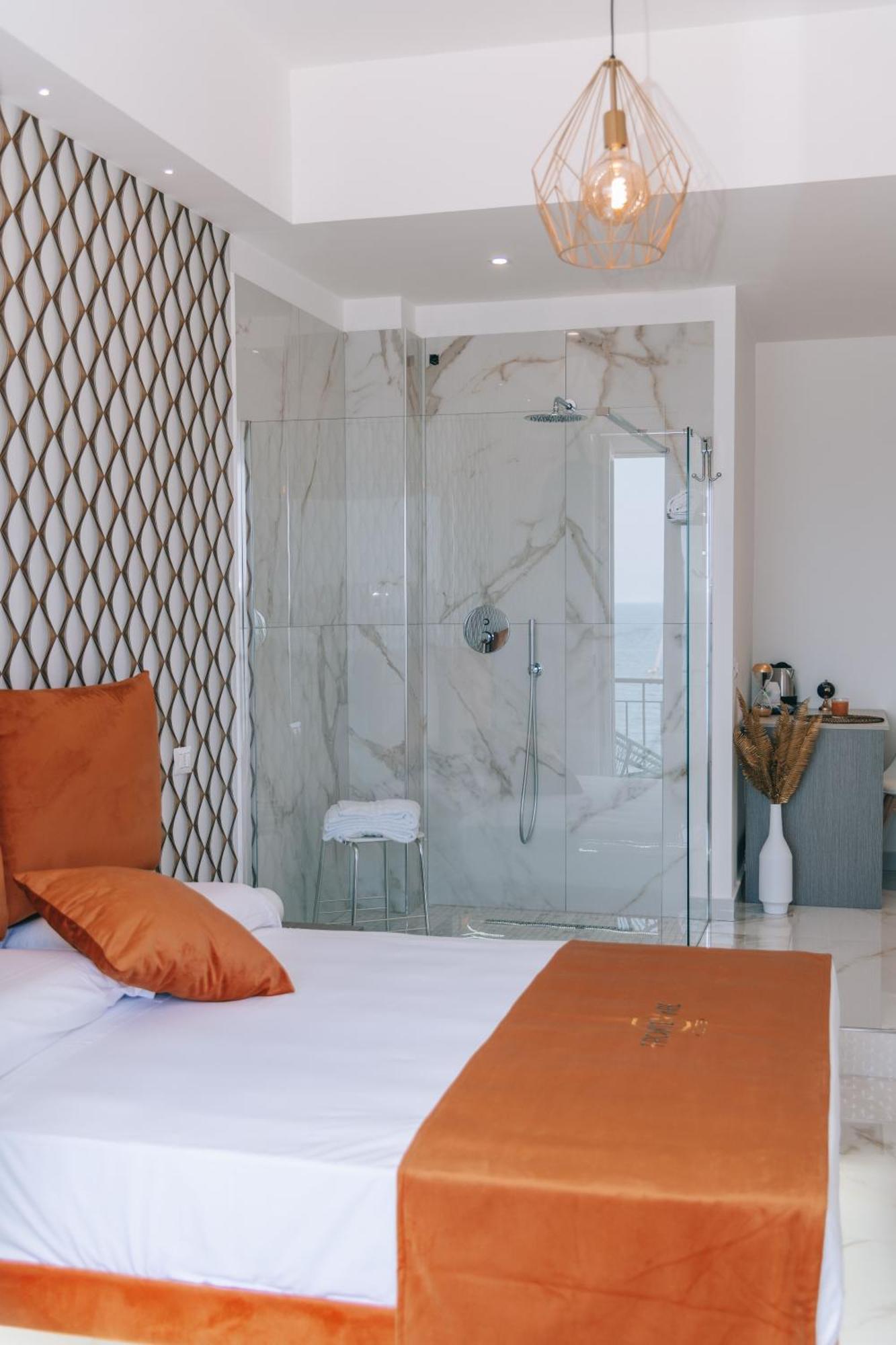 Frontemare Suite Castellammare di Stabia Rum bild